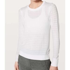 Lululemon Breeze By Long Sleeve Shirt Womens 6 / 8 White Mesh Breathable Active